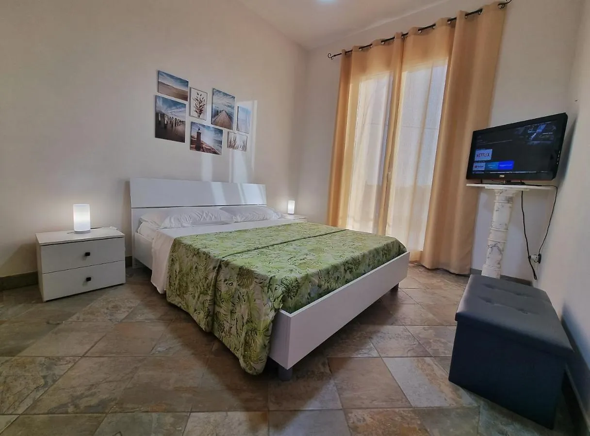 別荘 Al Vecchio Carrubo - Lovely 2-Rooms House & Patio マルサラ